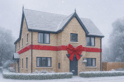 3 bedroom mews property for sale