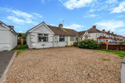 4 bedroom semi-detached bungalow for sale