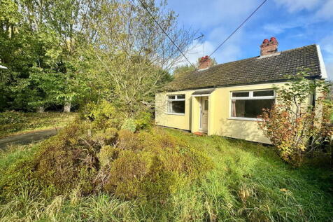 3 bedroom detached bungalow for sale