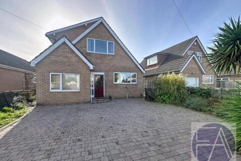 Formby, Merseyside L37 3 bed detached house for sale