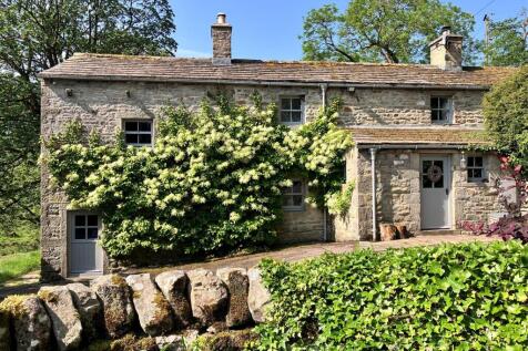 Dibbles Bridge Cottage and Annexe... 5 bed cottage for sale