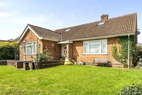 Caernarvon Walk, Lawn, Swindon... 4 bed detached house for sale