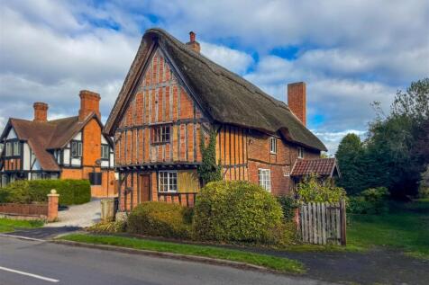 3 bedroom cottage for sale