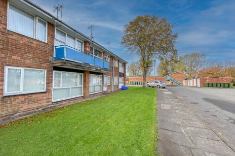 43 Kearsley Close, Seaton Delaval... 1 bed flat for sale