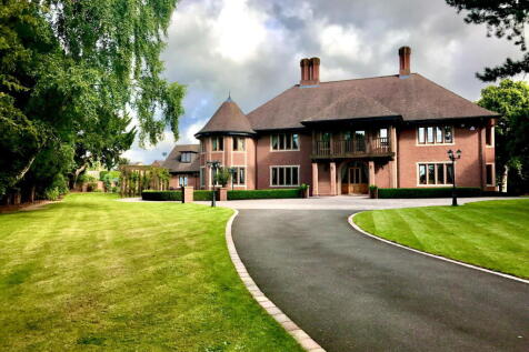 7 bedroom detached house for sale