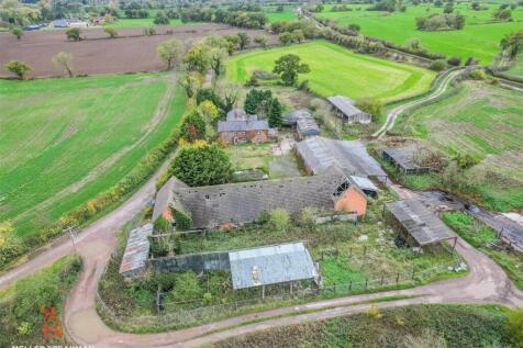 Stoke Hall Lane, Nantwich CW5 Detached house for sale