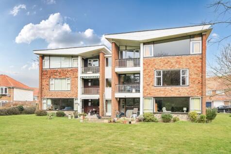 Whitefriars Meadow 3 bed flat for sale