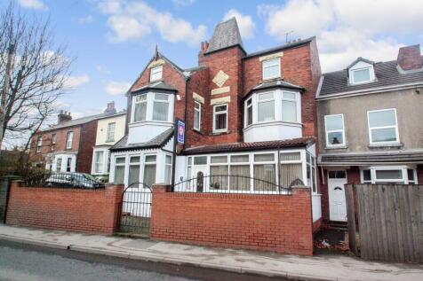 9 bedroom terraced house for sale