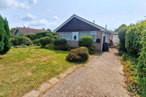 Meadow Close, Bembridge, Isle of... 3 bed detached bungalow for sale