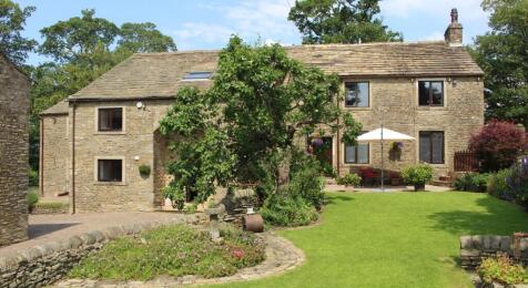 Red Lion Street, Earby, Barnoldswick... 7 bed country house for sale