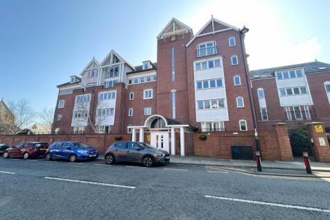 Park Hall, The Cloisters 2 bed apartment for sale