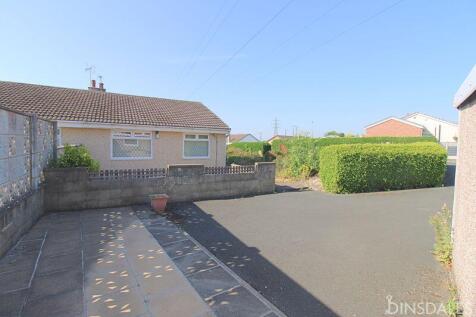 Newhall Drive, Newhall, Bradford, BD6... 2 bed house for sale