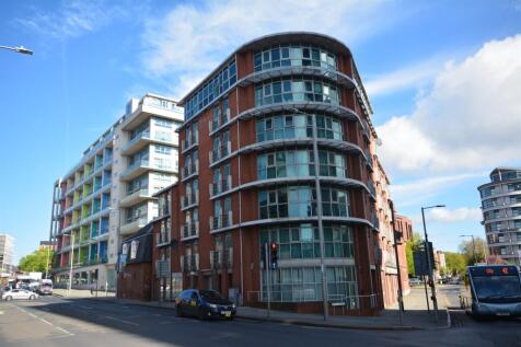 Bloomsbury Court, Beck Street... 3 bed apartment for sale