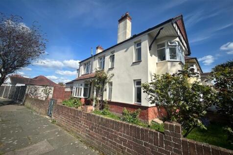3 bedroom property in Southend on Sea 3 bed house for sale