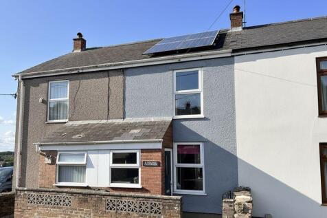 2 bedroom cottage for sale