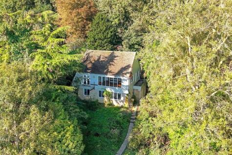 Military Road, Rye, East Sussex TN31 7NY 4 bed detached house for sale