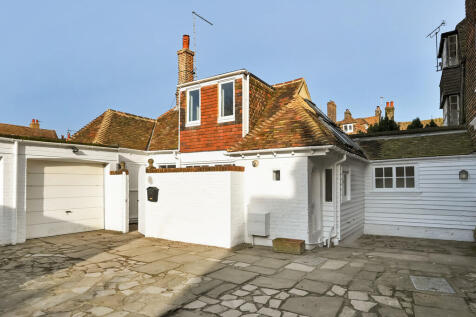 Watchbell Street, Rye, East Sussex... 2 bed cottage for sale