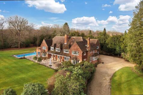 7 bedroom detached house for sale