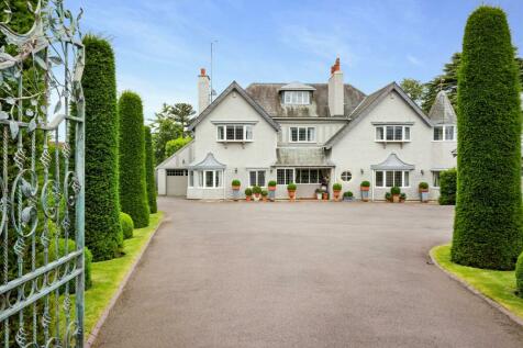 7 bedroom detached house for sale