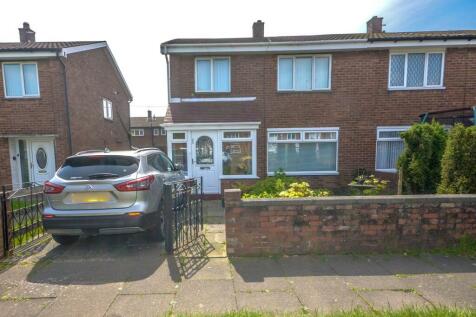 3 bedroom semi-detached house for sale