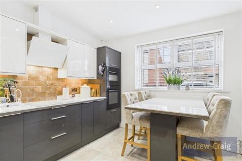 Salmon Street, South Shields 3 bed end of terrace house for sale