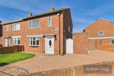 Ayrey Avenue, South Shields 2 bed semi