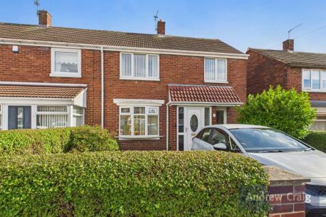 Sargent Avenue, South Shields 2 bed end of terrace house for sale
