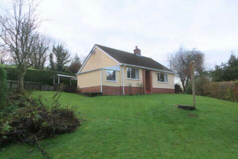 2 bedroom detached bungalow for sale