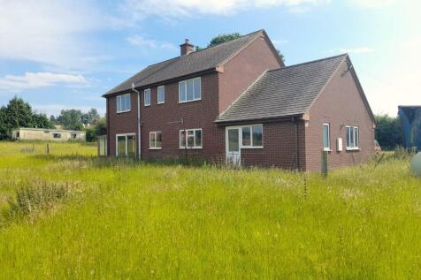 4 bedroom smallholding for sale