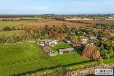 4 bedroom detached bungalow for sale