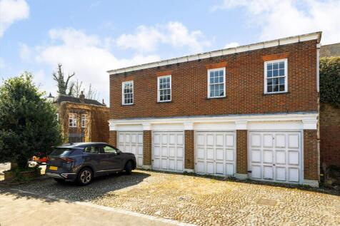 Friars Lane, Richmond, TW9 1 bed flat for sale