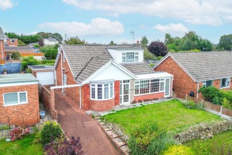 3 bedroom detached bungalow for sale