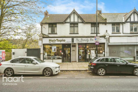 Godstone Road, Kenley 3 bed flat for sale