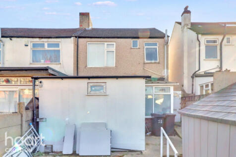 Stafford Road, Croydon 3 bed end of terrace house for sale