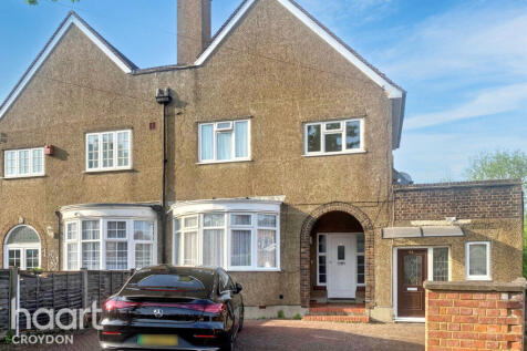 6 bedroom semi-detached house for sale