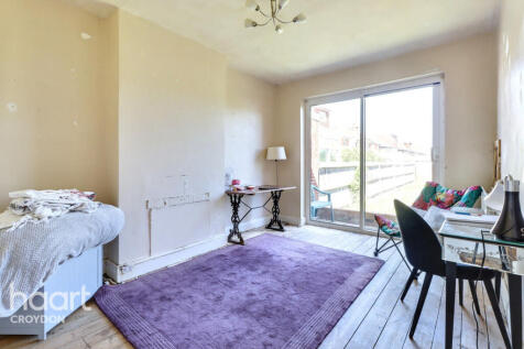 Gladeside, Croydon 2 bed bungalow for sale
