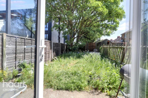 Whitehorse Road, Croydon 3 bed end of terrace house for sale