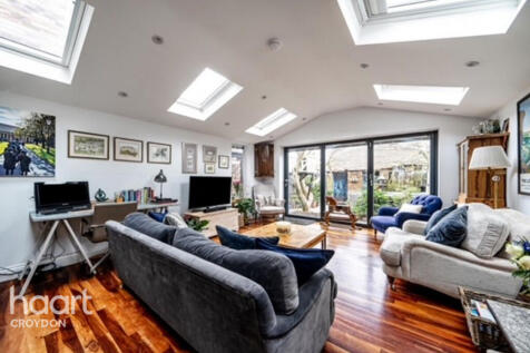 Limpsfield Road, South Croydon 2 bed end of terrace house for sale