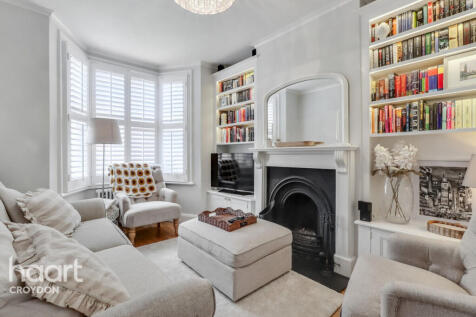Church Road, Croydon 2 bed terraced house for sale