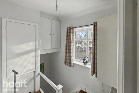 Foxearth Road, South Croydon 3 bed semi