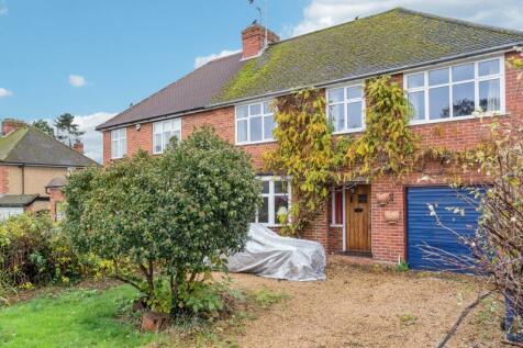 5 bedroom semi-detached house for sale