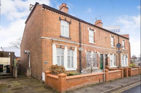 3 bedroom terraced bungalow for sale