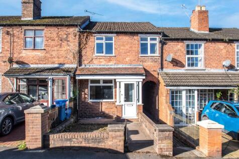 Enville Road, Kinver, Stourbridge... 2 bed terraced house for sale
