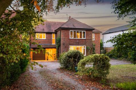 5 bedroom detached house for sale