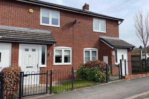 Brynmore Drive, Macclesfield, SK11 2 bed terraced house for sale