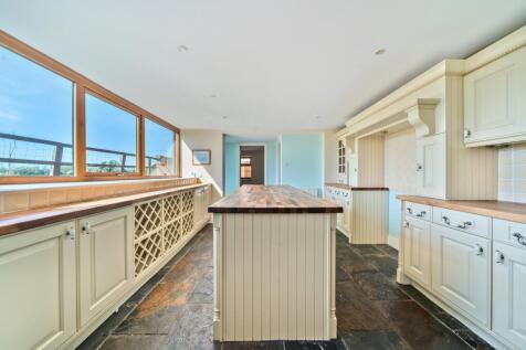 4 bedroom barn conversion for sale