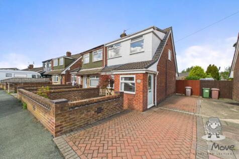 3 bedroom semi-detached house for sale