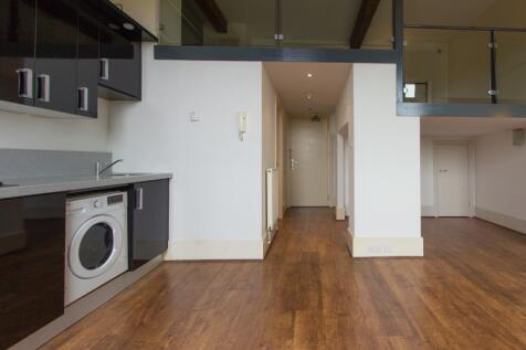 1 bedroom maisonette for sale