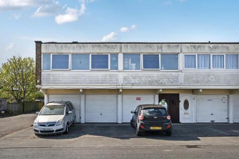 Craneberry Road, Birmingham B37 2 bed maisonette for sale
