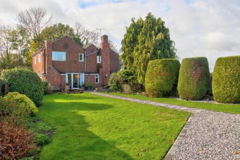 4 bedroom farm house for sale